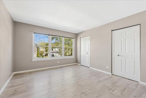 2308 Loop Road Algonquin IL 60102