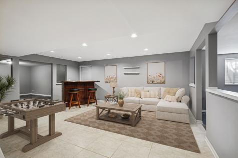 2308 Loop Road Algonquin IL 60102