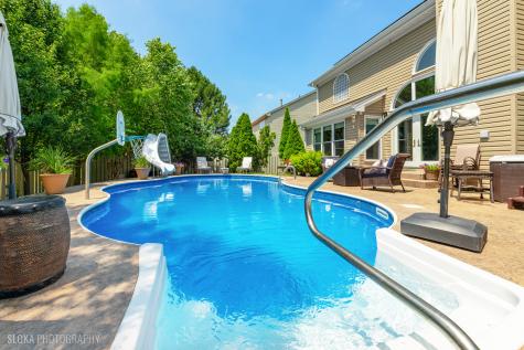 2308 Loop Road Algonquin IL 60102