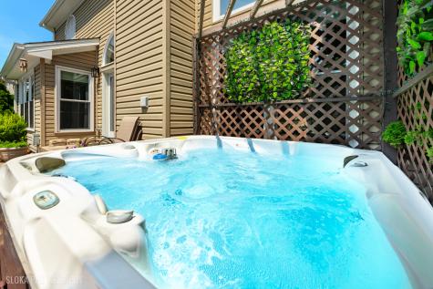 2308 Loop Road Algonquin IL 60102