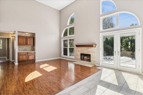 2308 Loop Road Algonquin IL 60102