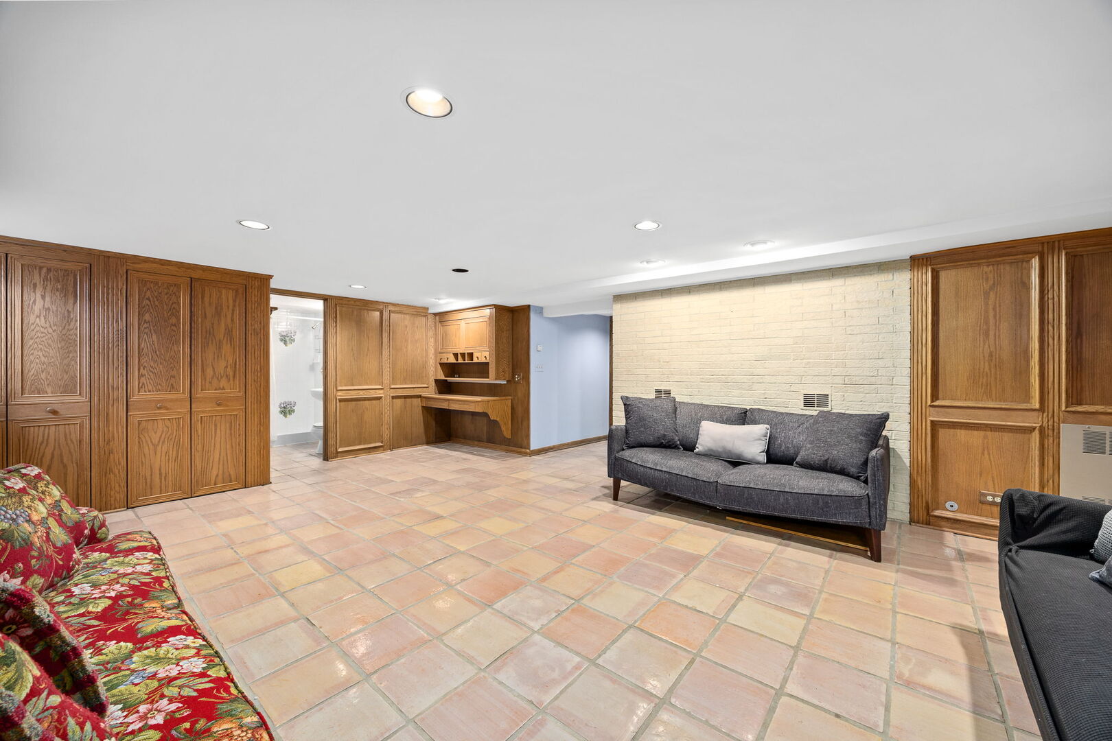 7S460 Donwood Drive Naperville IL 60540