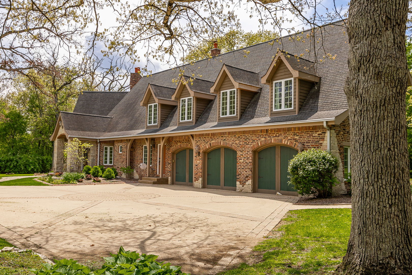 7S460 Donwood Drive Naperville IL 60540