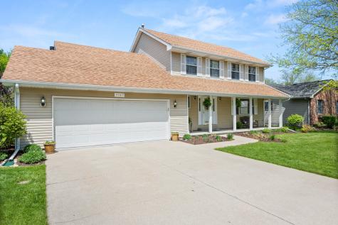 3347 Meadow Trail W Dekalb IL 60115