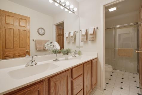 10902 Red Hawk Lane Spring Grove IL 60081