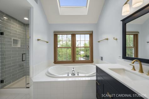1063 Willow Creek Road West Chicago IL 60185