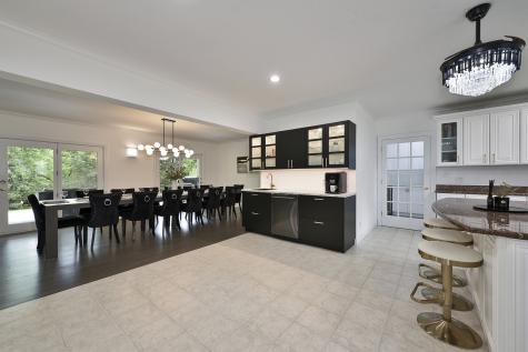 144 Highland Road Inverness IL 60067