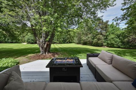 144 Highland Road Inverness IL 60067