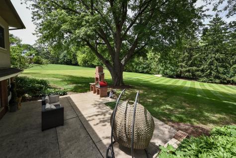 144 Highland Road Inverness IL 60067
