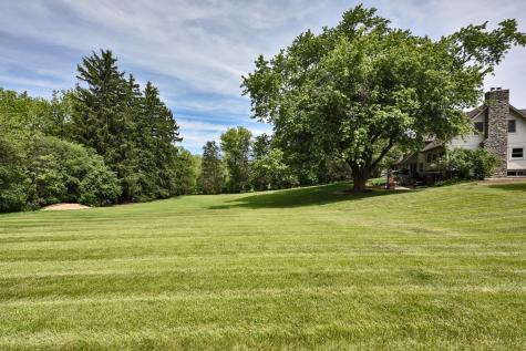 144 Highland Road Inverness IL 60067