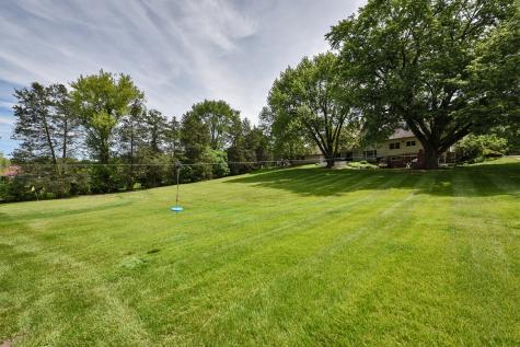 144 Highland Road Inverness IL 60067