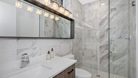3918 South King Drive Chicago IL 60653