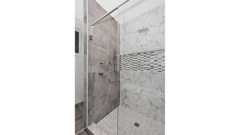 3918 South King Drive Chicago IL 60653