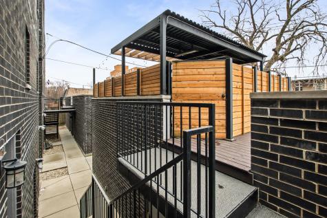 3918 South King Drive Chicago IL 60653