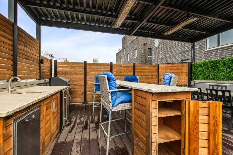 3918 South King Drive Chicago IL 60653