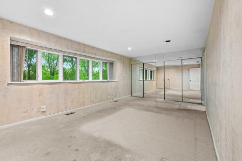 628 Calais Circle Highland Park IL 60035