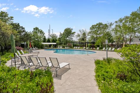 628 Calais Circle Highland Park IL 60035