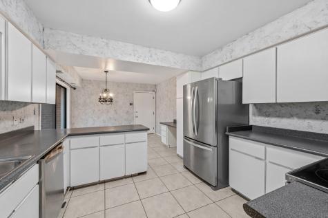 628 Calais Circle Highland Park IL 60035