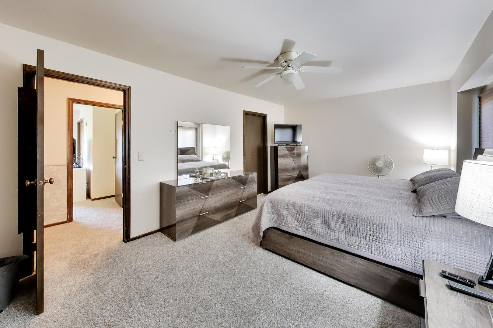 289 Barclay Drive Glendale Heights IL 60139