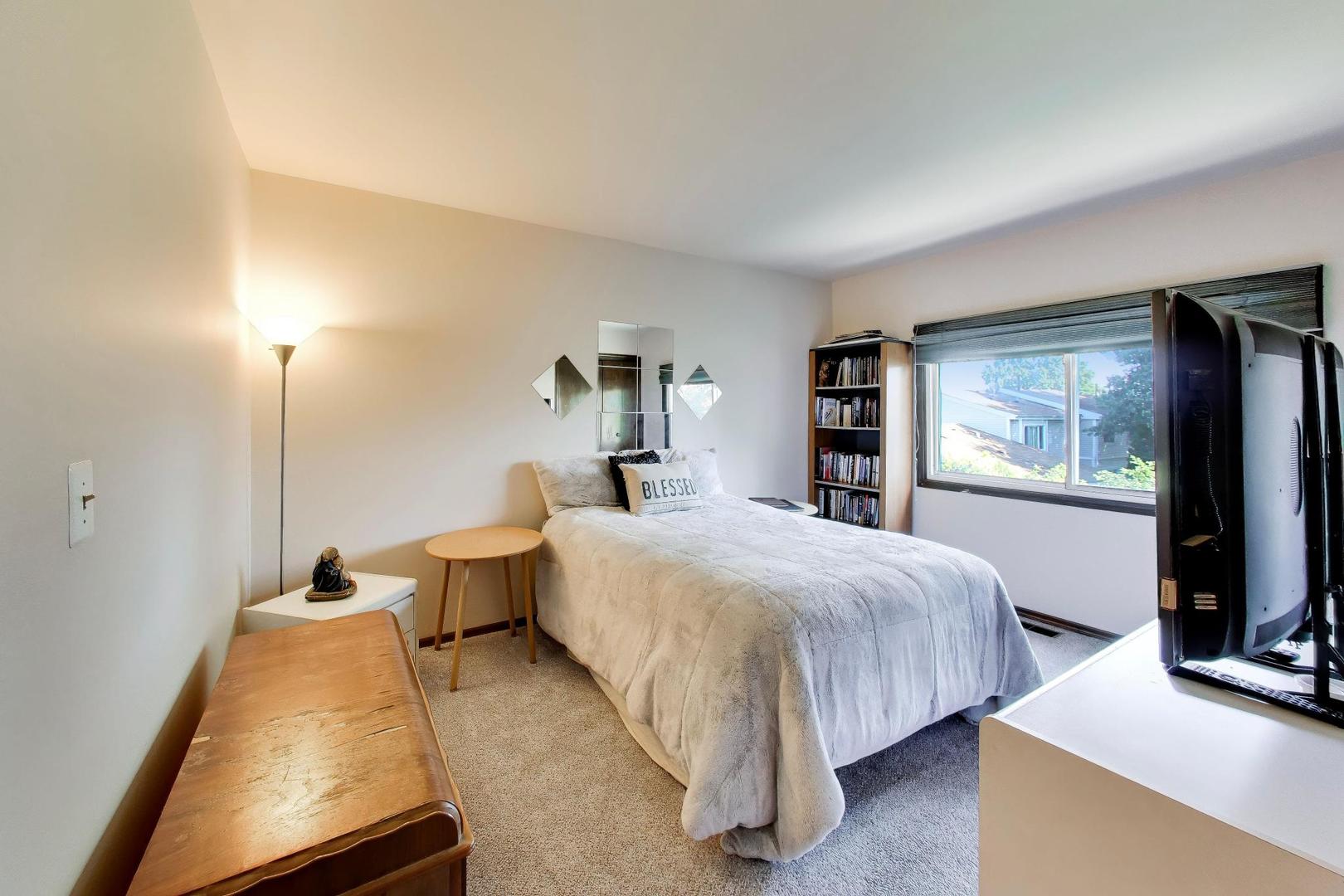 289 Barclay Drive Glendale Heights IL 60139