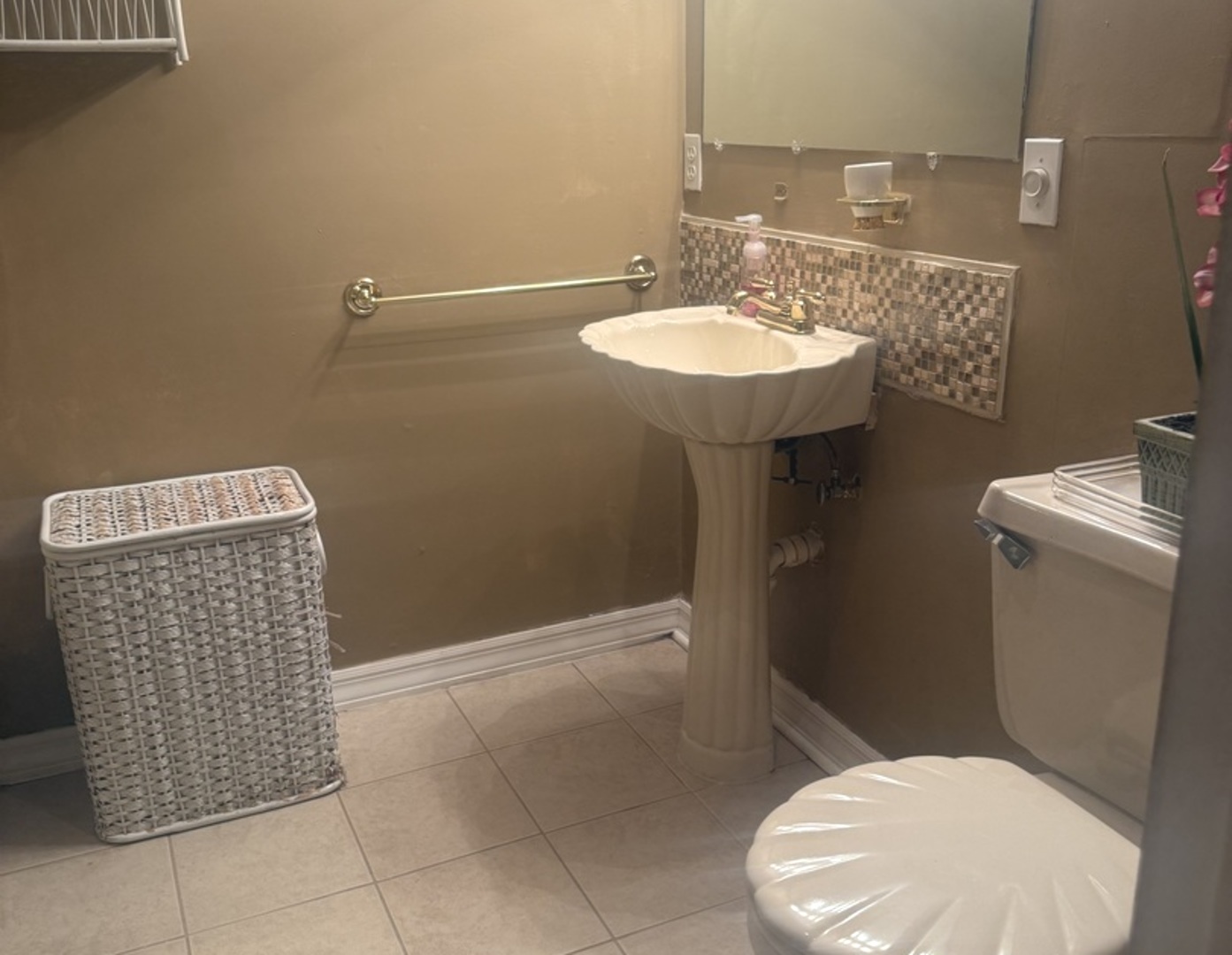 2553 West 82nd Place Chicago IL 60652
