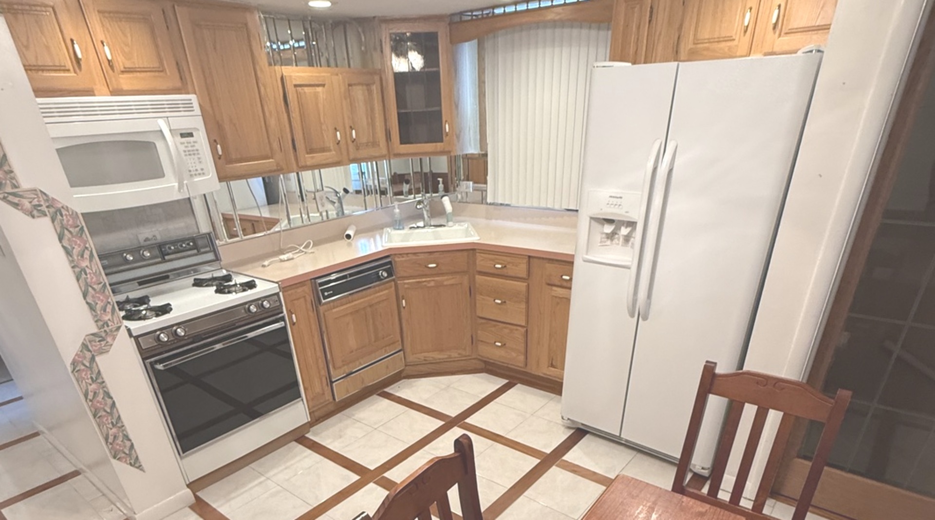 2553 West 82nd Place Chicago IL 60652