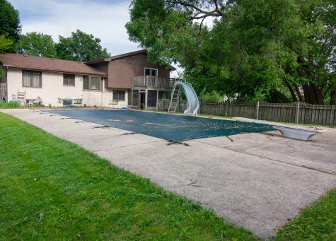 8408 Lakeside Drive Downers Grove IL 60516