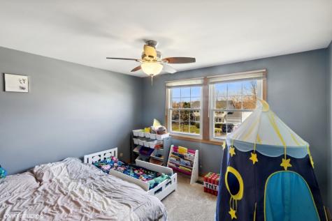 12 Cloverdale Court Buffalo Grove IL 60089