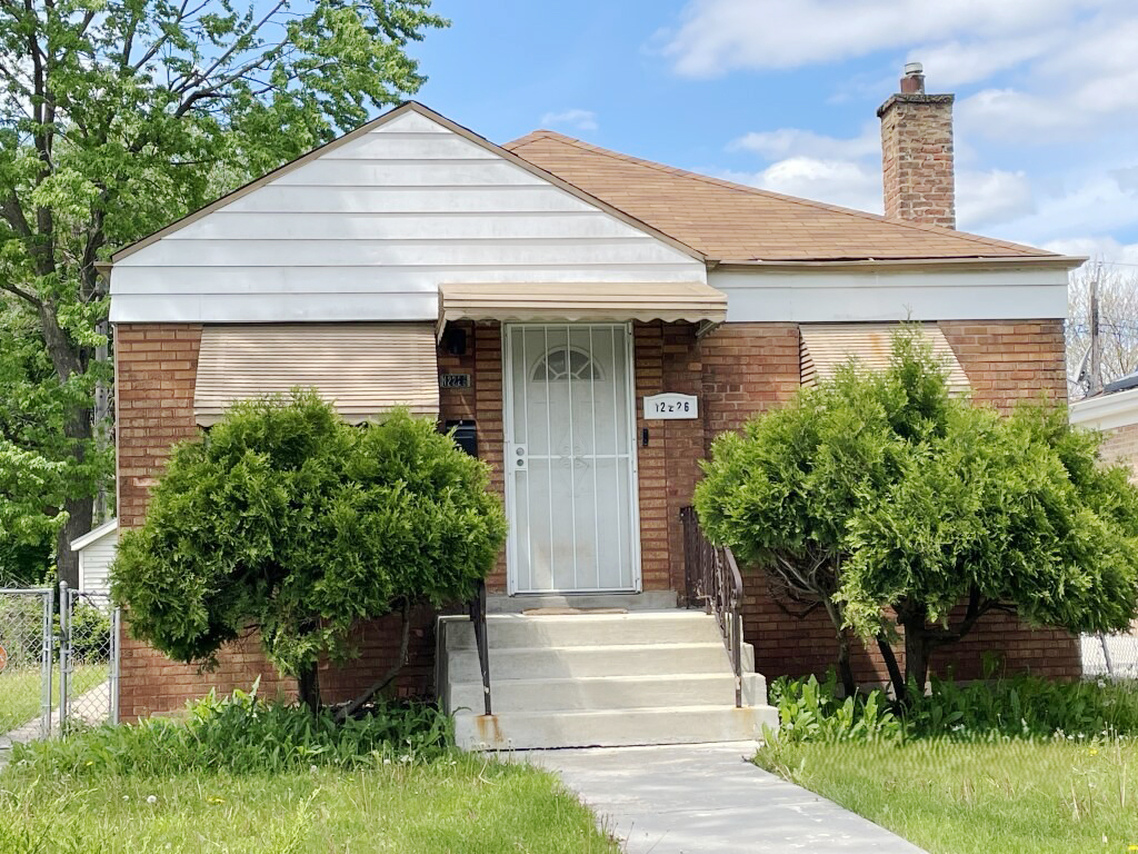12226 South Elizabeth Street Chicago IL 60643