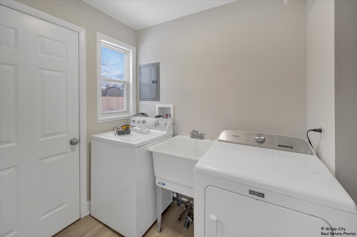 709 North Kramer Avenue Lombard IL 60148