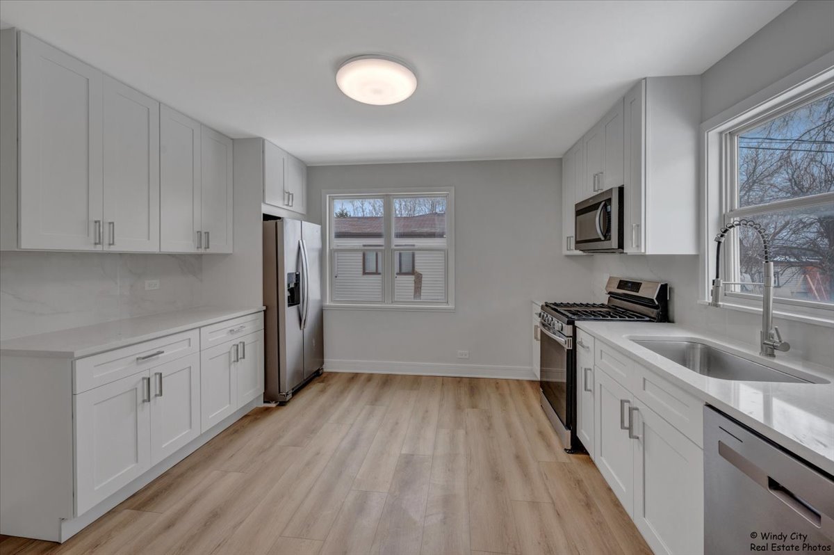 709 North Kramer Avenue Lombard IL 60148