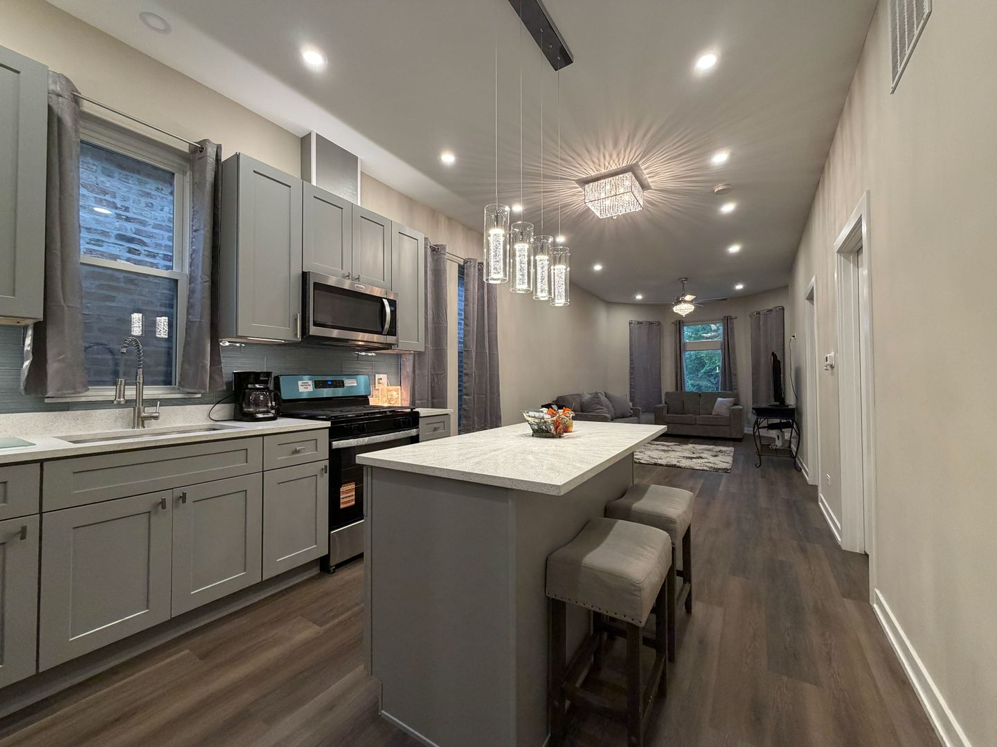 6405 South Paulina Street Chicago IL 60636