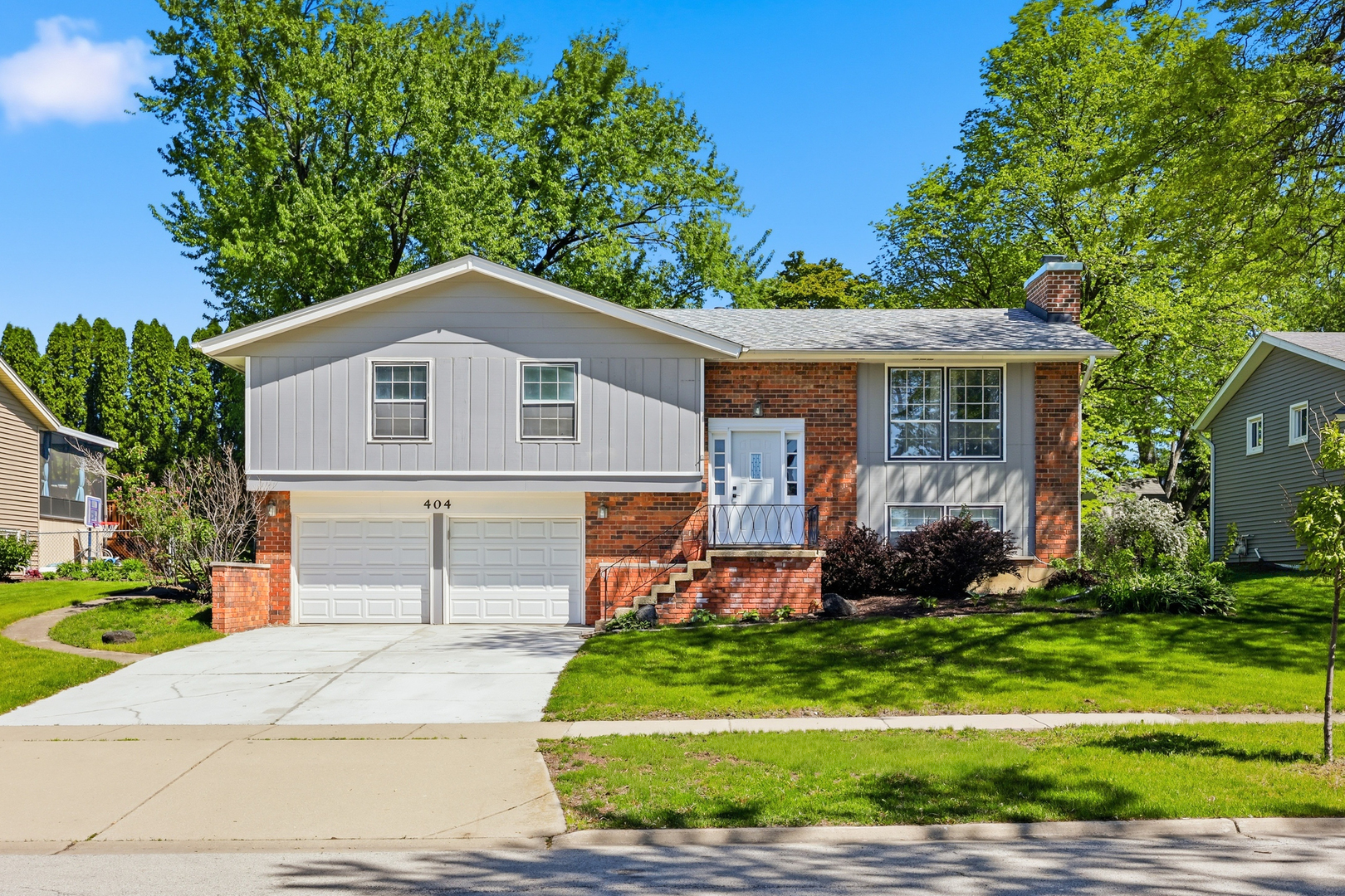 404 Milford Court Schaumburg IL 60193