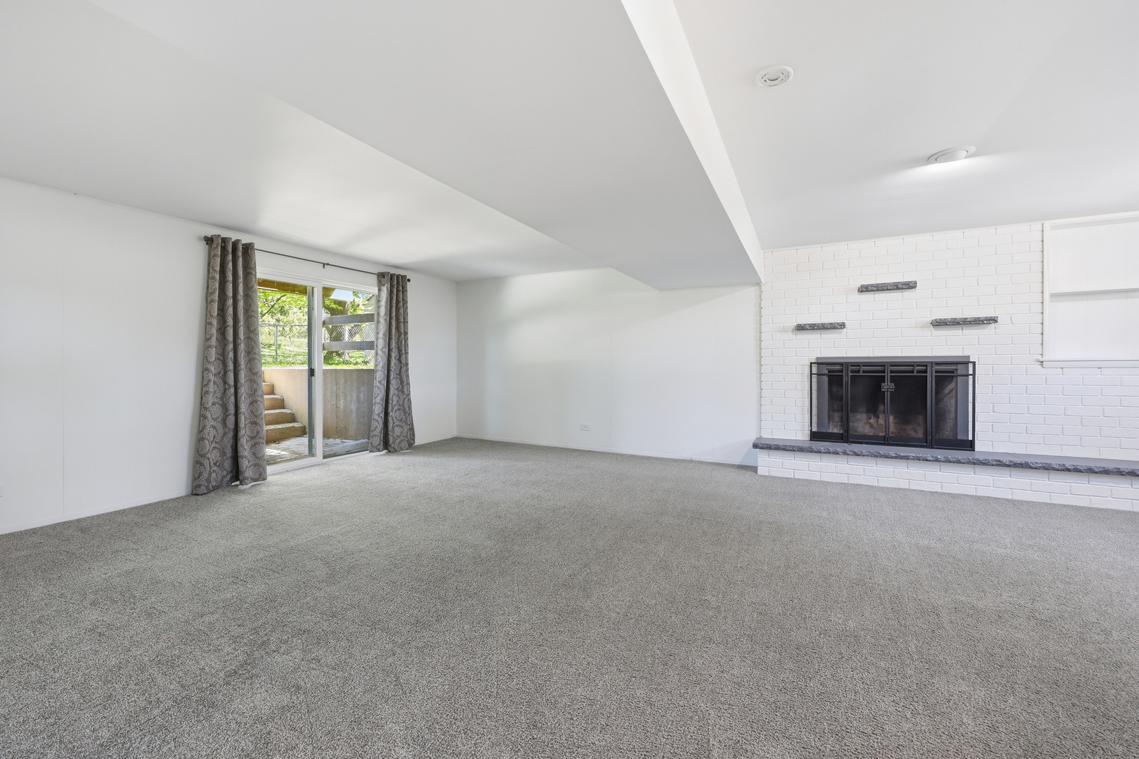 404 Milford Court Schaumburg IL 60193