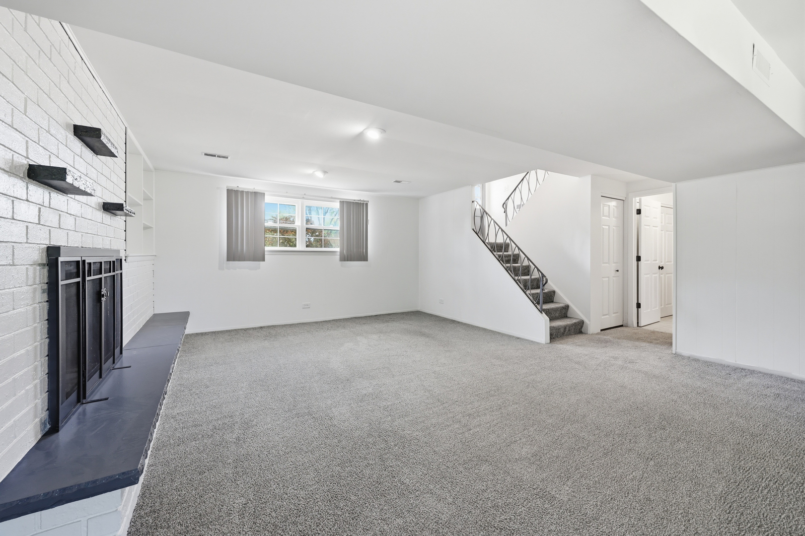 404 Milford Court Schaumburg IL 60193