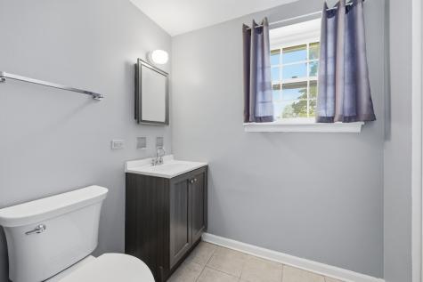 404 Milford Court Schaumburg IL 60193
