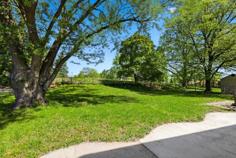 404 Milford Court Schaumburg IL 60193