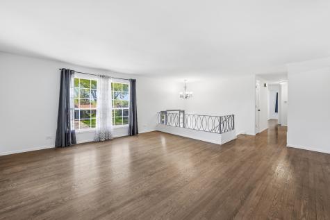 404 Milford Court Schaumburg IL 60193