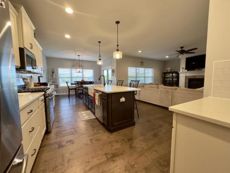 801 Ann Marie Drive Utica IL 61373