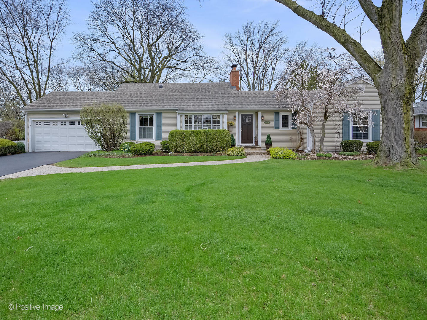 1738 60TH Street La Grange Highlands IL 60525