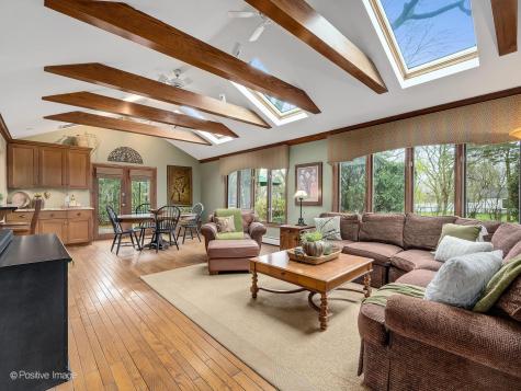 1738 60TH Street La Grange Highlands IL 60525