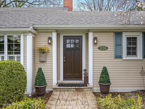 1738 60TH Street La Grange Highlands IL 60525