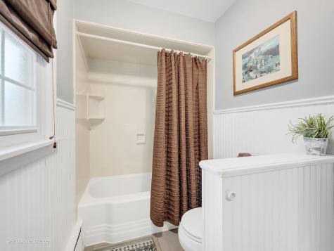 1738 60TH Street La Grange Highlands IL 60525