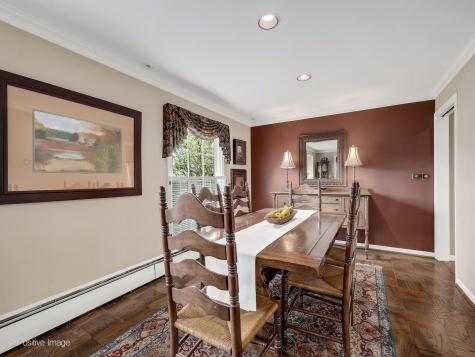 1738 60TH Street La Grange Highlands IL 60525