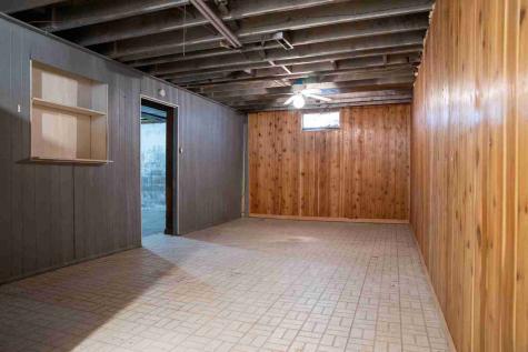 3105 9 1/2 Street Rock Island IL 61201