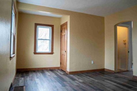 3105 9 1/2 Street Rock Island IL 61201