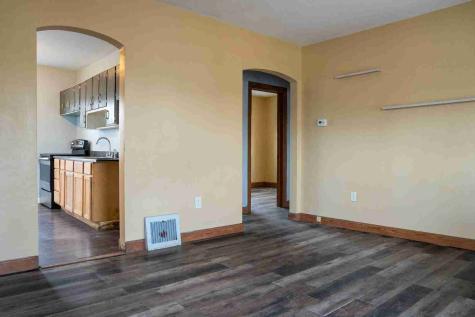 3105 9 1/2 Street Rock Island IL 61201