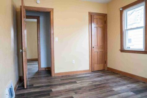 3105 9 1/2 Street Rock Island IL 61201