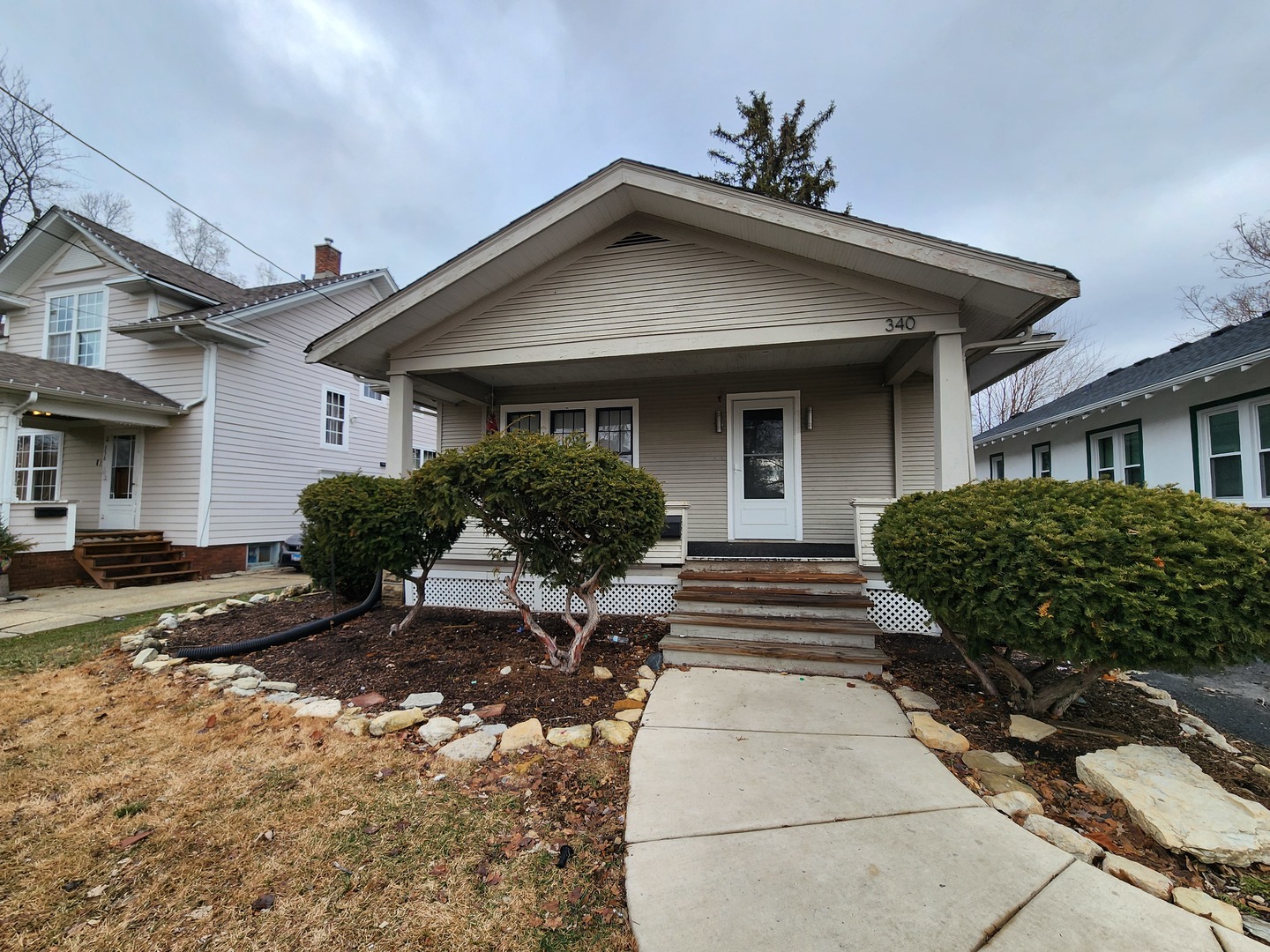 340 Evans Avenue Aurora IL 60505