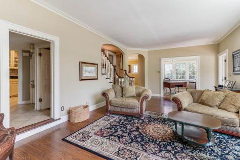 1202 Elmwood Road Bloomington IL 61701